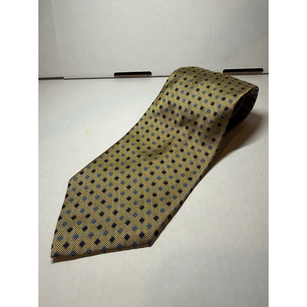 JoS A. BANK‎ CORPORATE COLLECTION MADE IN U.S.A. GOLD WITH SQUARES MOTIF TIE VTG
